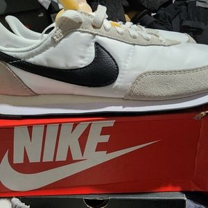 Nike Waffle Trainer 2